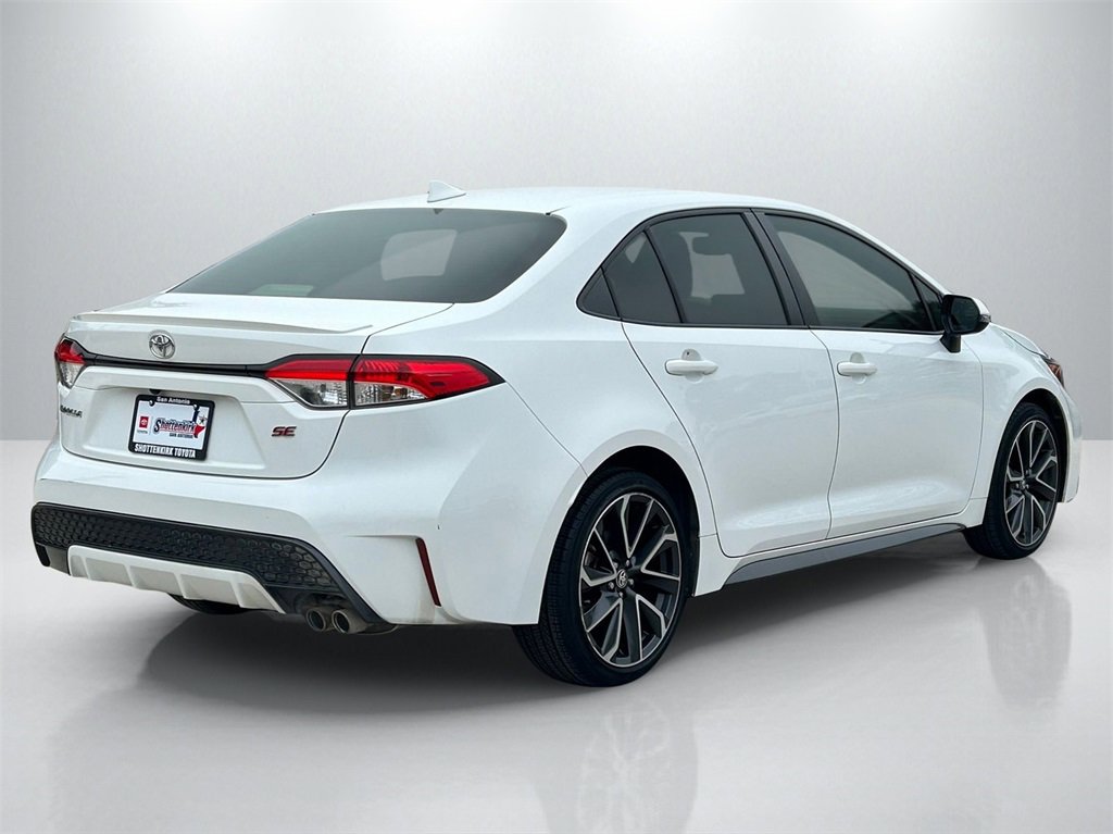 Used 2022 Toyota Corolla SE image 5