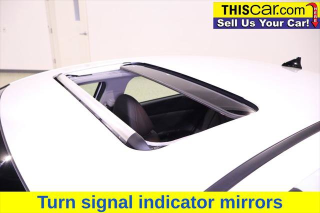 Used 2022 Hyundai Elantra Limited FWD image 26