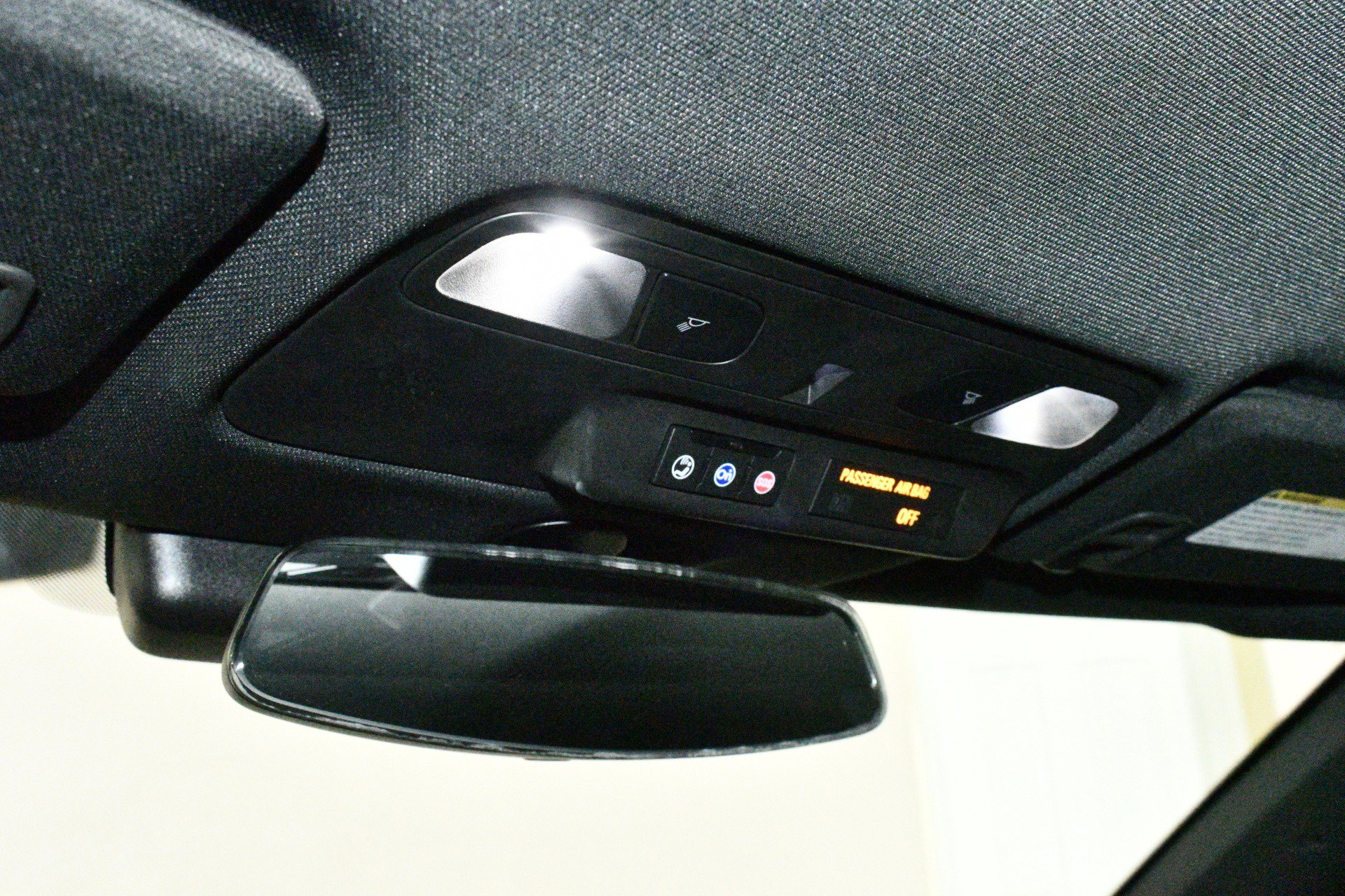 Used 2019 Chevrolet Camaro SS image 35