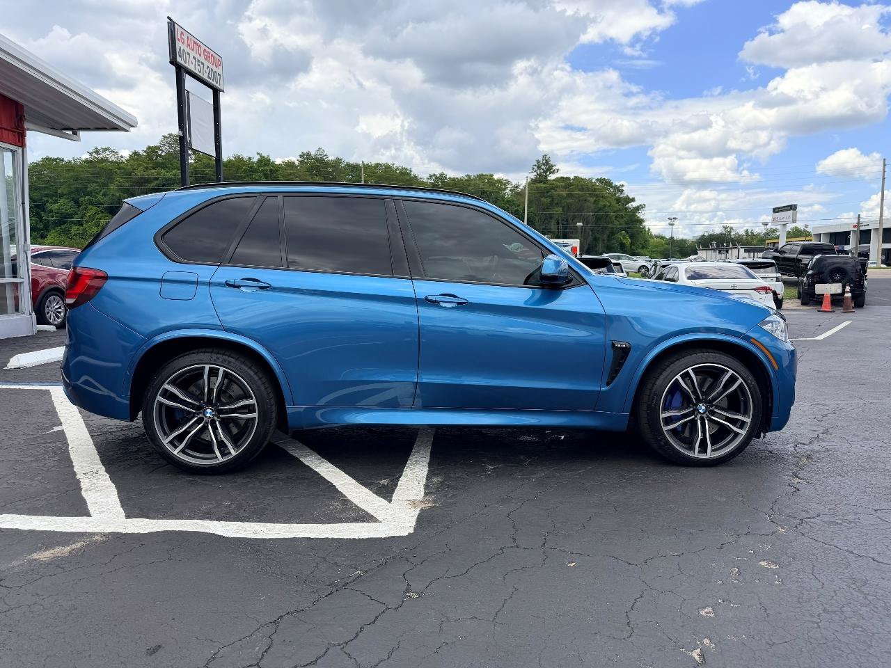 Used 2018 BMW X5 M AWD/4WD image 10