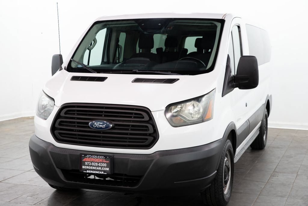 Used 2016 Ford Transit 150 XL RWD image 3