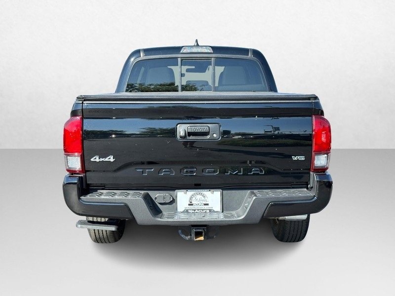 Used 2021 Toyota Tacoma SR image 5