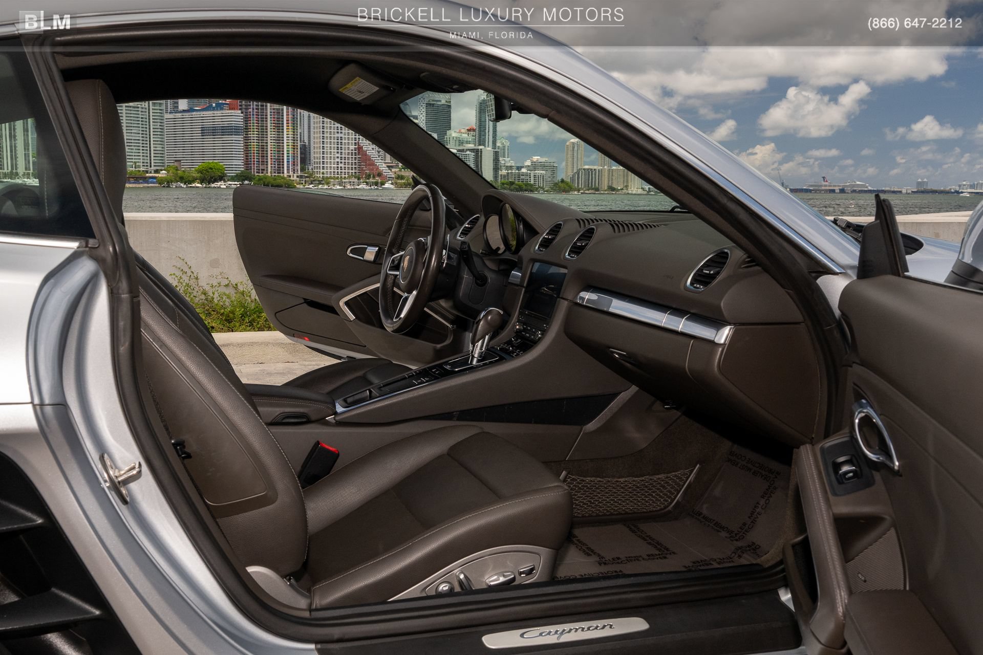 Used 2018 Porsche 718 Cayman RWD image 8