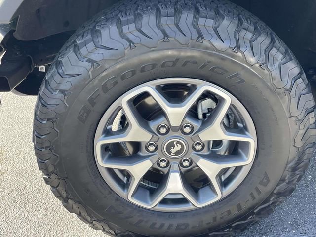 Used 2023 Ford Bronco Badlands image 8