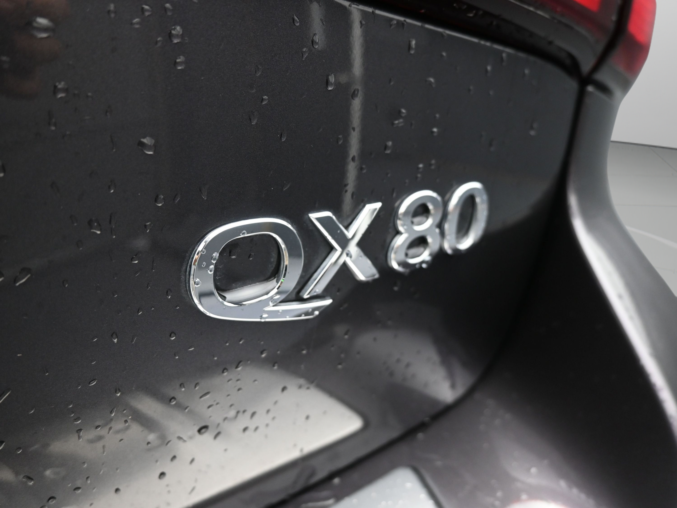 Used 2022 INFINITI QX80 Sensory w/ Cargo Package RWD image 12