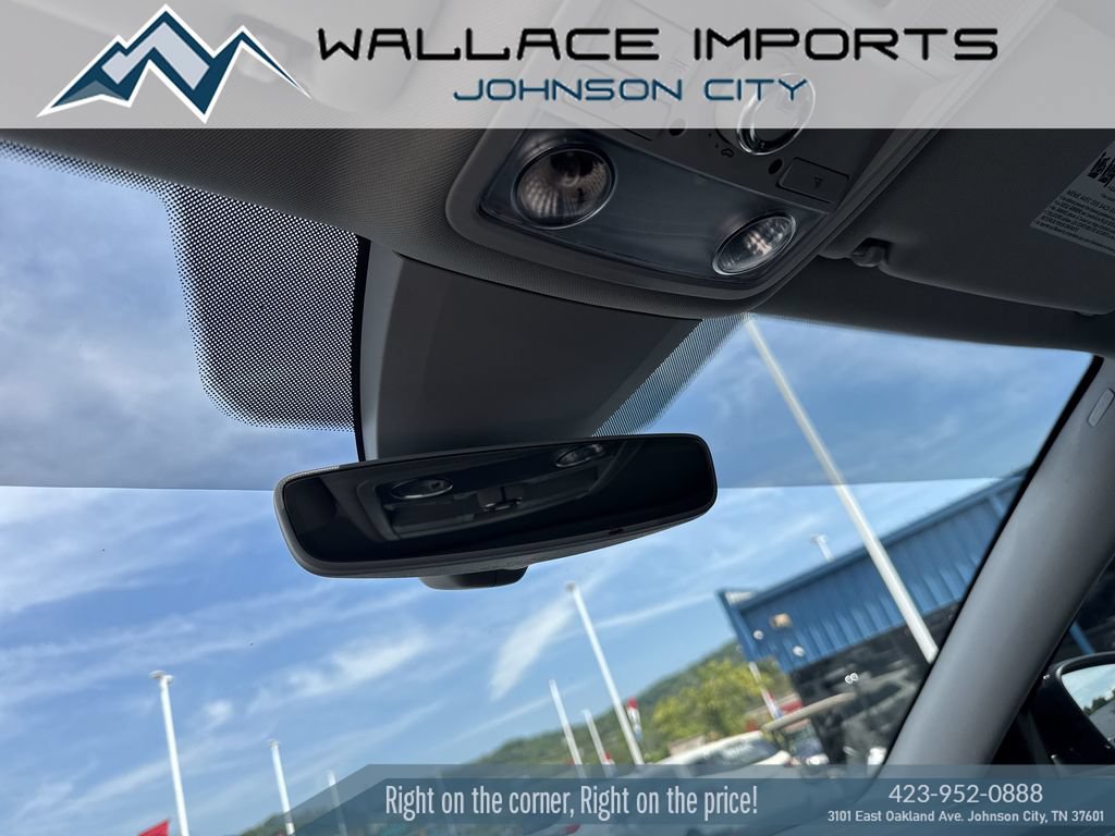 Used 2020 Volkswagen Passat 2.0T R-Line FWD image 15