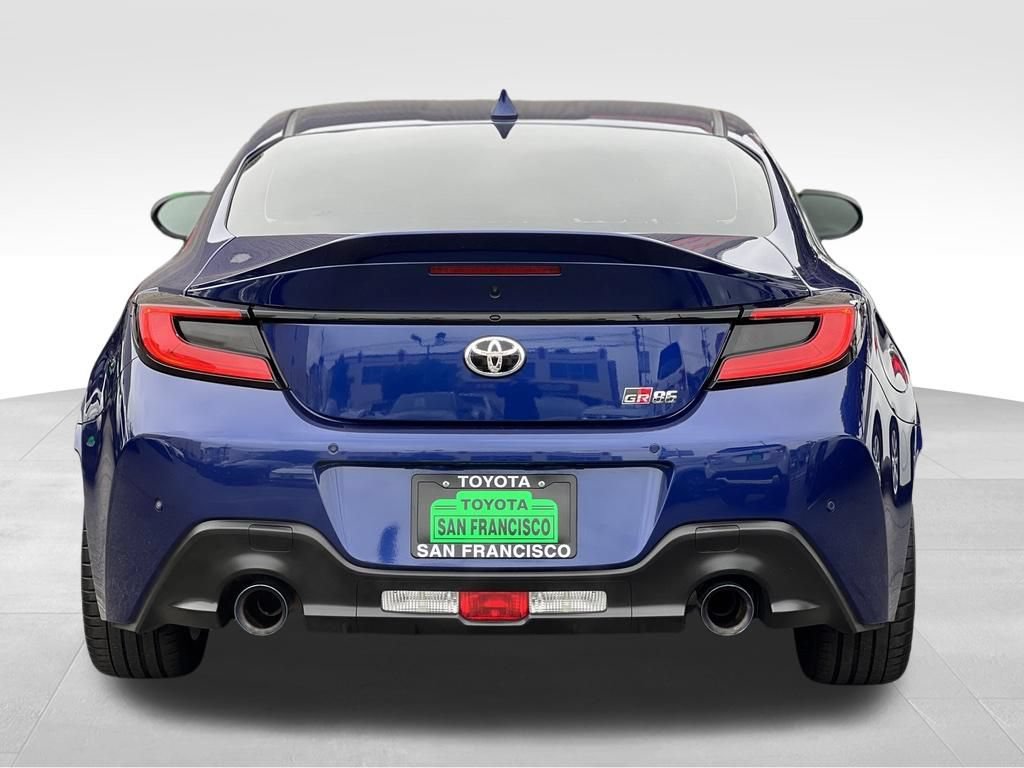 Certified 2025 Toyota GR86 Premium w/ ALL Weather Mat Package (TMS) RWD image 4
