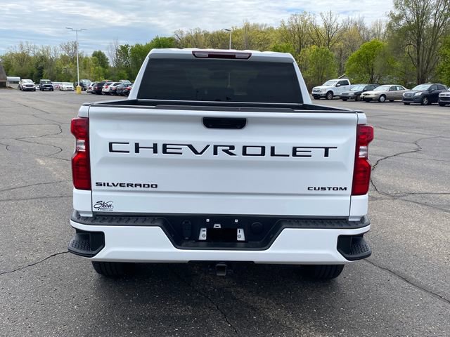 Certified 2024 Chevrolet Silverado 1500 Custom w/ Turbomax Blackout Package AWD/4WD image 4