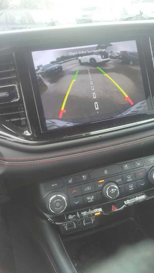 Used 2024 Dodge Durango GT RWD image 11