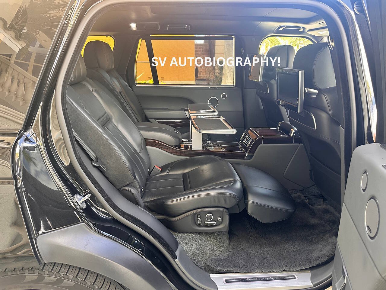 Used 2016 Land Rover Range Rover LWB SV Autobiography AWD/4WD image 1