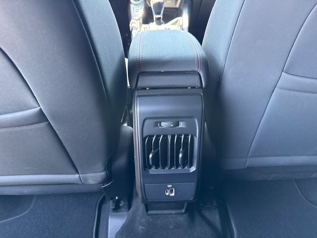 Used 2024 Dodge Hornet R/T AWD/4WD image 11