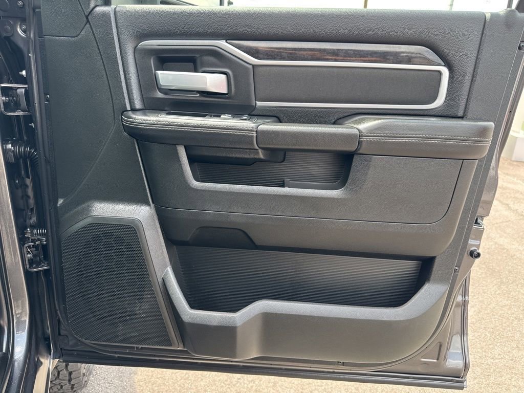 Used 2024 RAM 3500 SLT w/ Quick Order Package 2YG SLT image 29