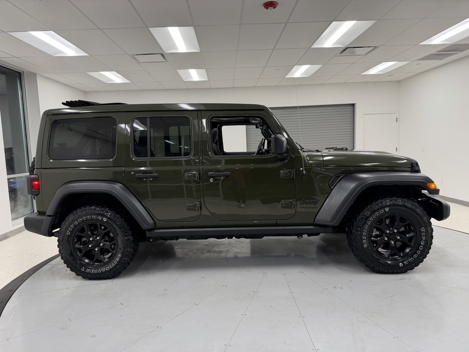 Used 2021 Jeep Wrangler Unlimited Willys image 69