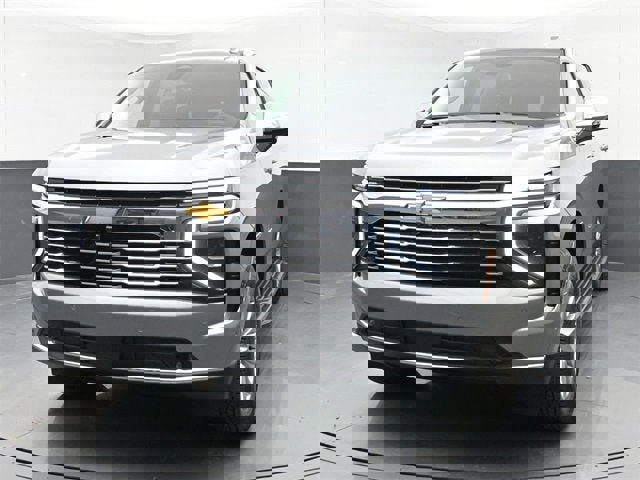 New 2026 Chevrolet Suburban Premier image 10