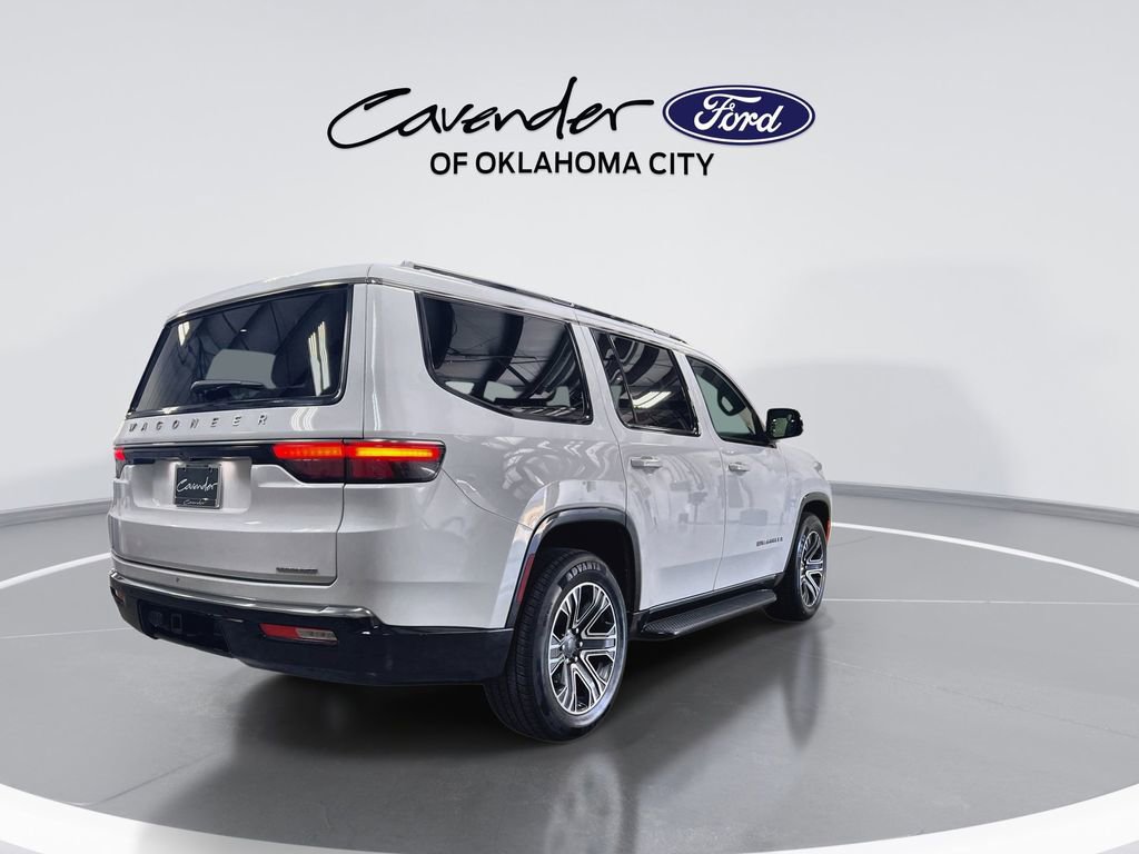 Used 2024 Jeep Wagoneer Series II w/ Flexible Seating Group AWD/4WD image 8