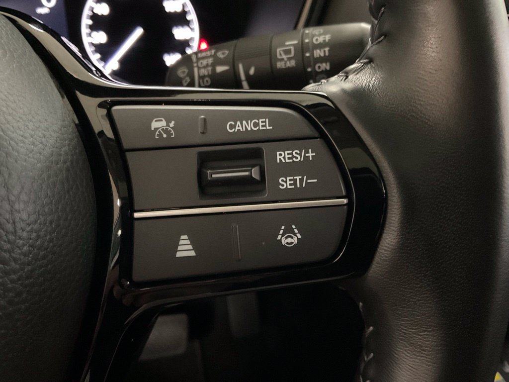 Used 2025 Honda CR-V EX-L image 14
