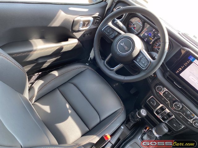 New 2026 Jeep Gladiator Sport AWD/4WD image 21