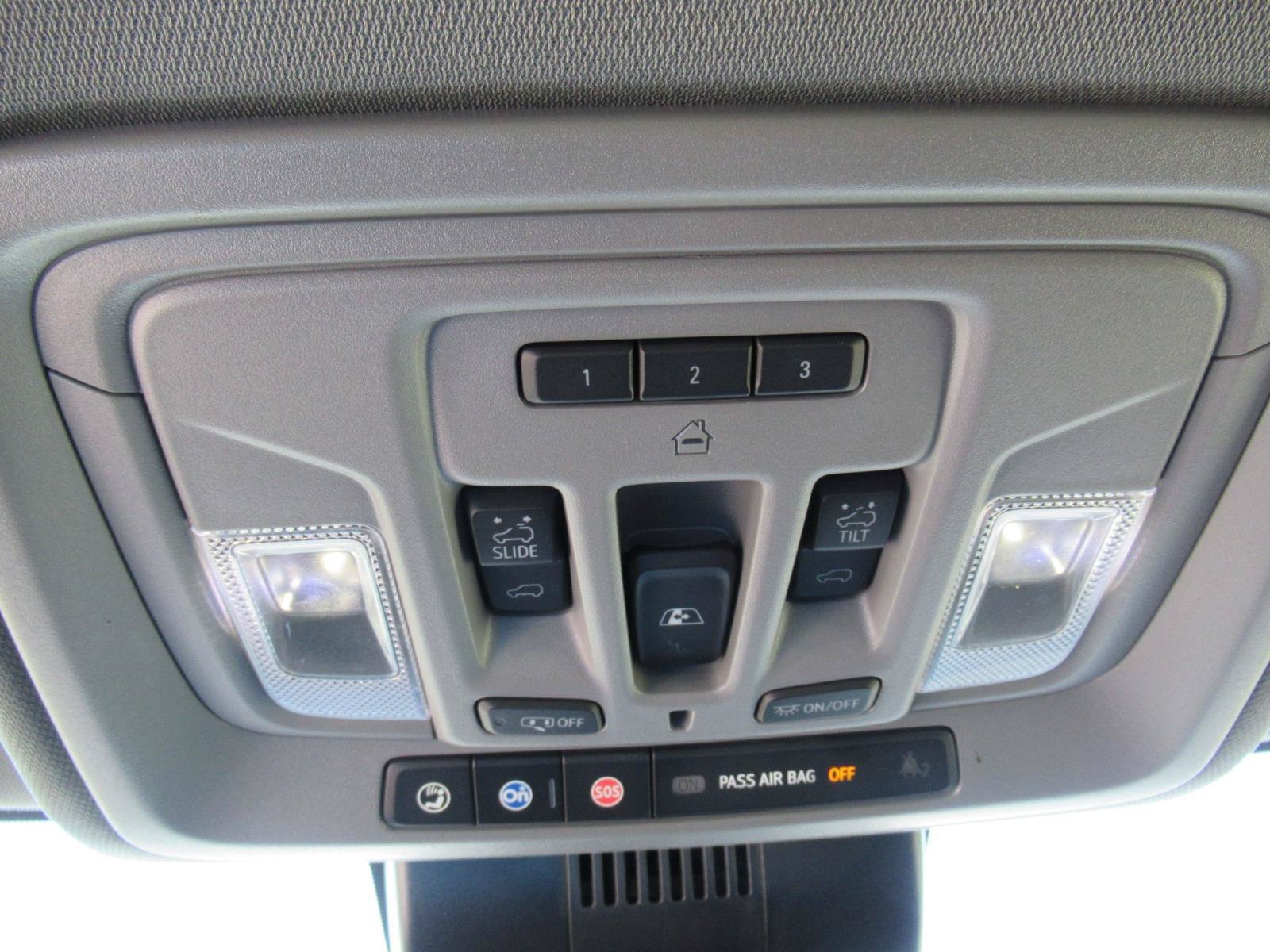 Used 2024 GMC Sierra 1500 Denali w/ Denali Reserve Package RWD image 30