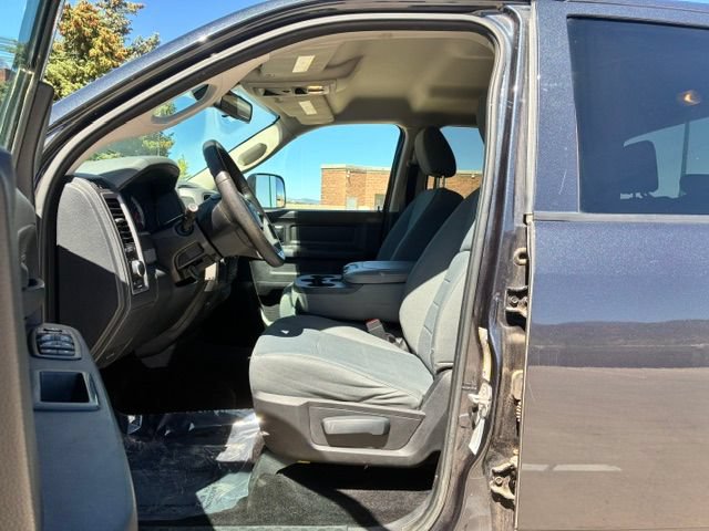 Used 2016 RAM 2500 Tradesman w/ Chrome Appearance Group AWD/4WD image 12