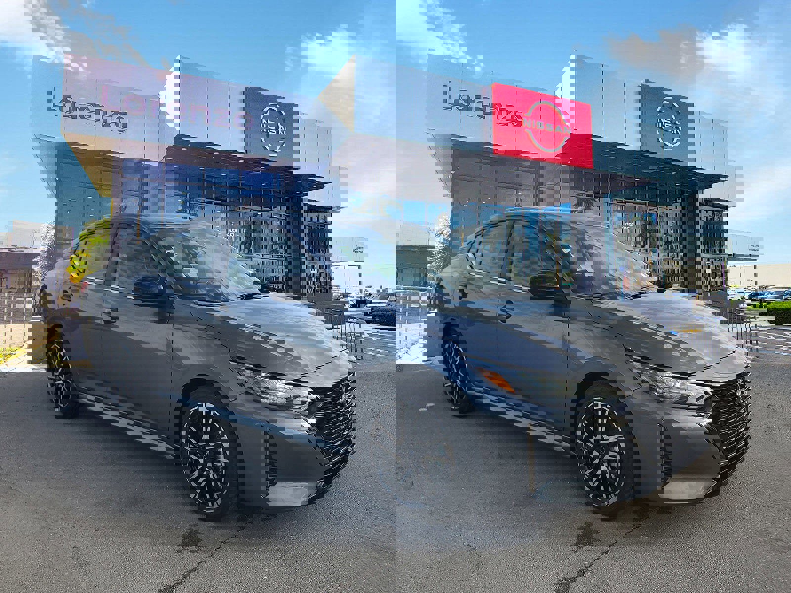 New 2025 Nissan Sentra SR w/ SR Premium Package image 3