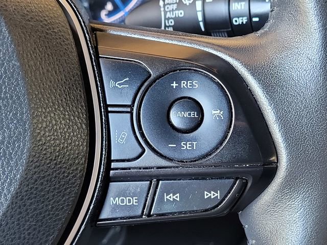 Certified 2022 Toyota RAV4 XSE AWD/4WD image 30
