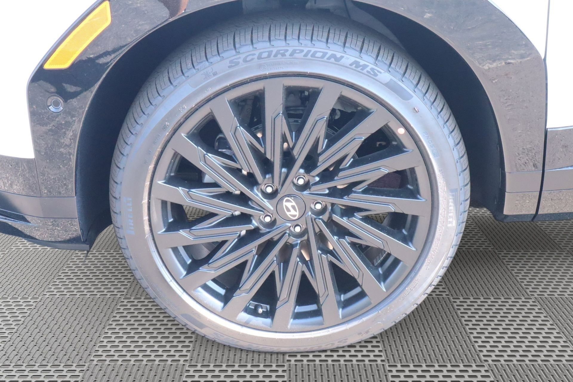 New 2026 Hyundai Santa Fe Calligraphy image 4