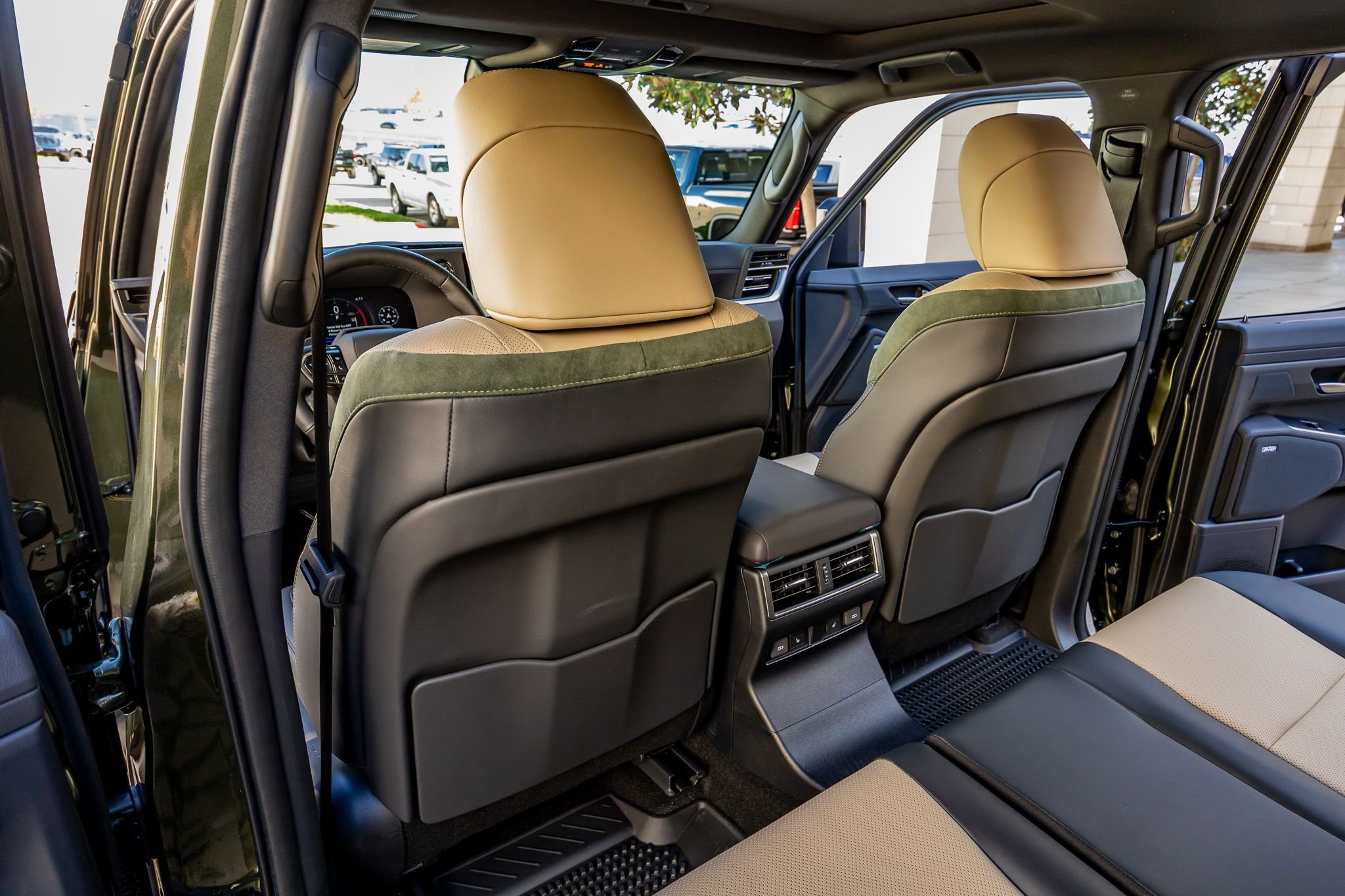 Used 2026 Lexus GX 550 image 34