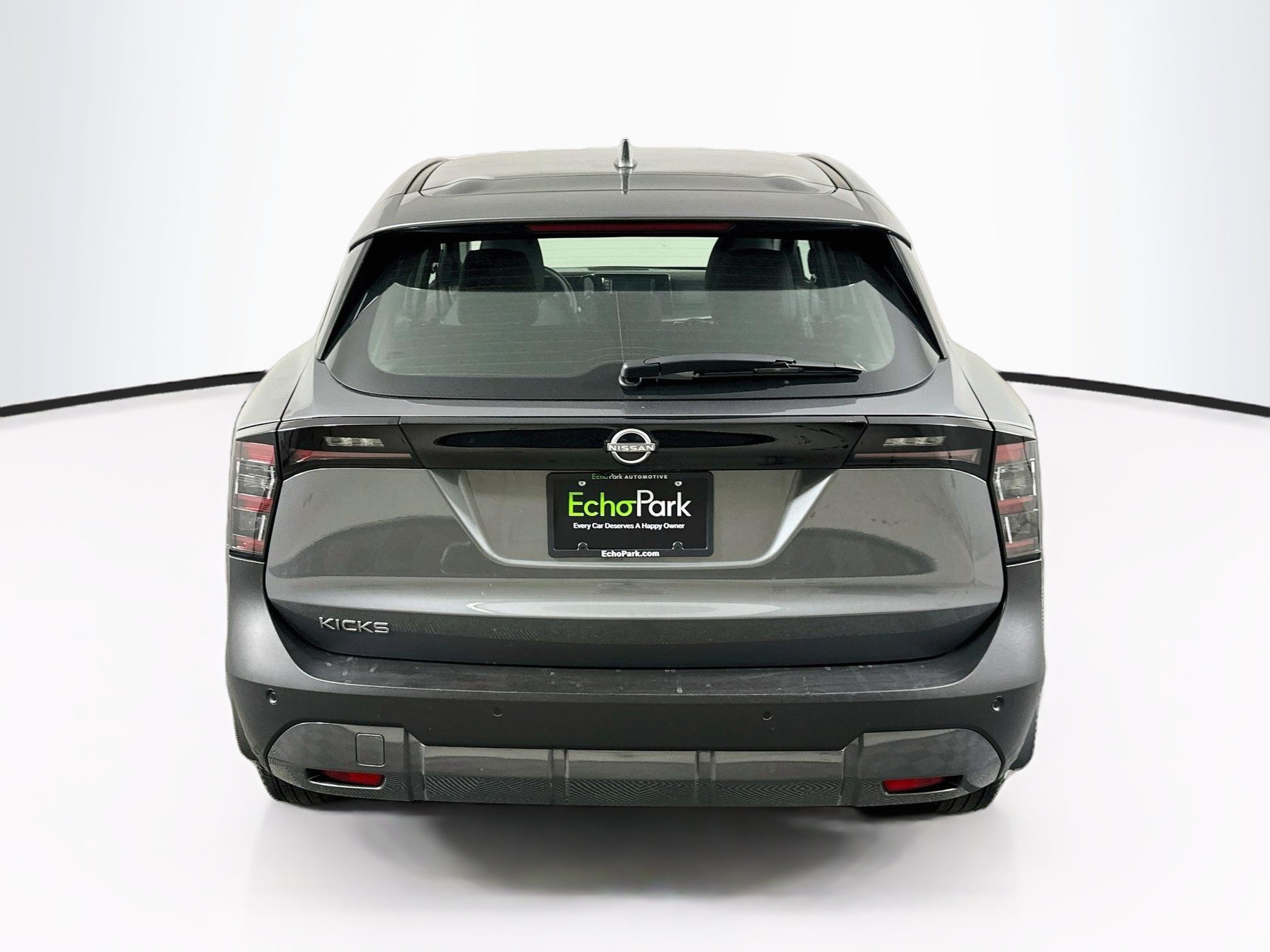 Used 2025 Nissan Kicks S FWD image 7