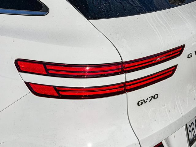 Used 2025 Genesis Electrified GV70 AWD/4WD image 12