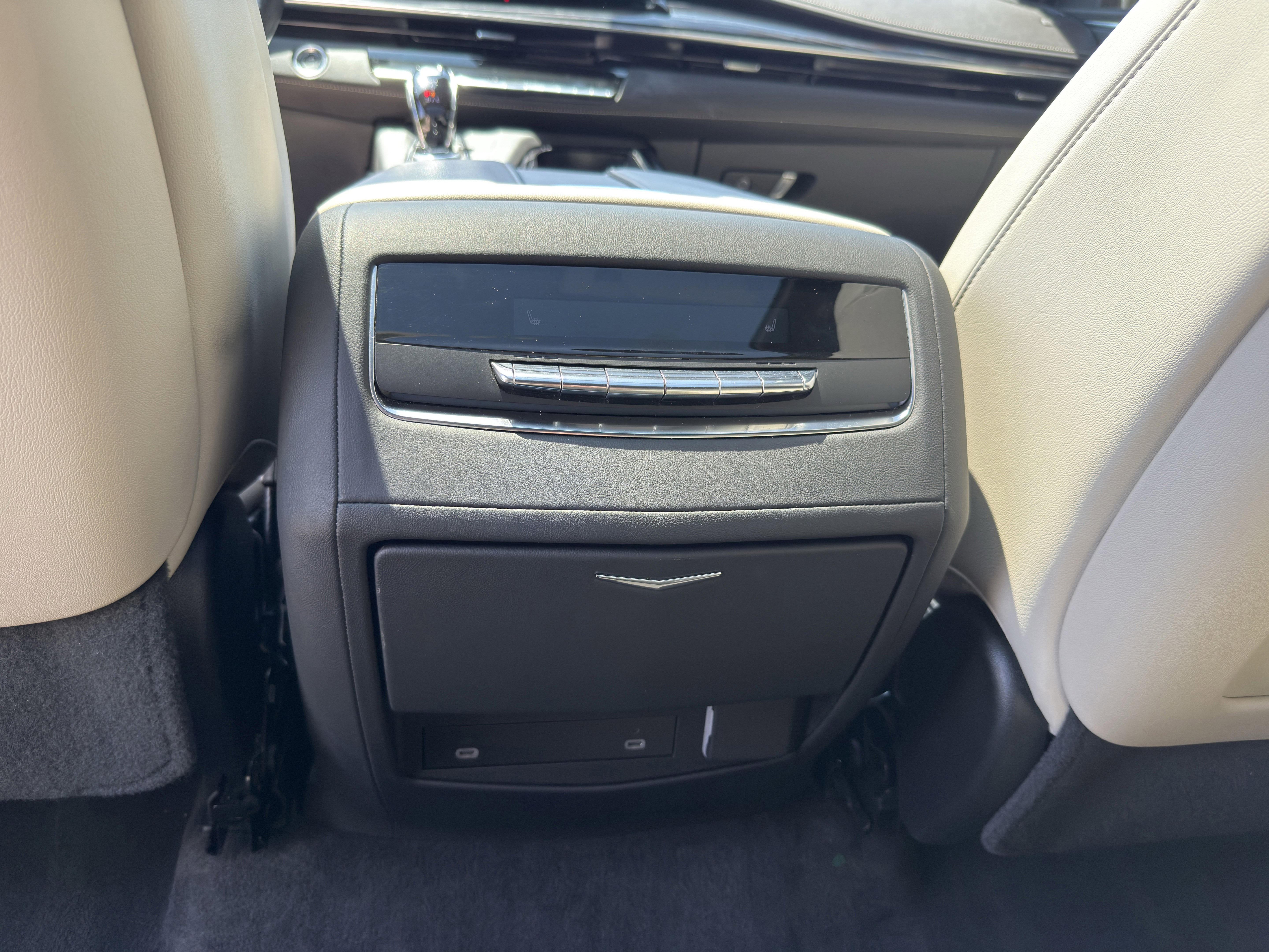 Used 2023 Cadillac Escalade Sport w/ Touring Package AWD/4WD image 23