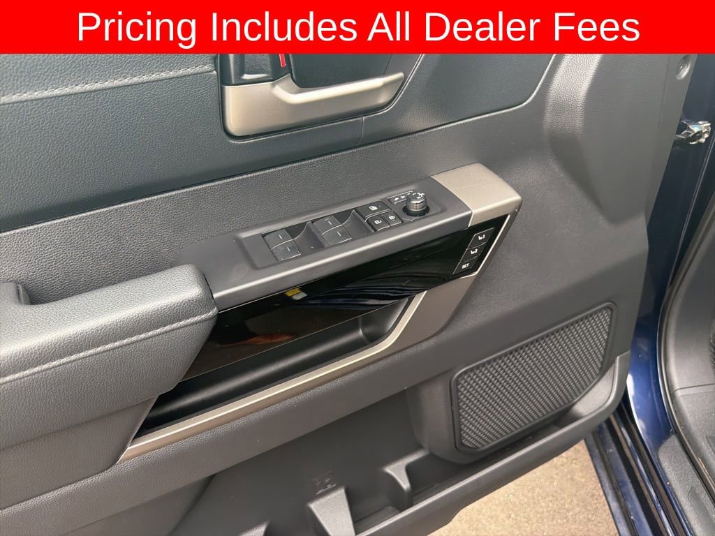 Used 2024 Toyota Tundra Limited AWD/4WD image 7