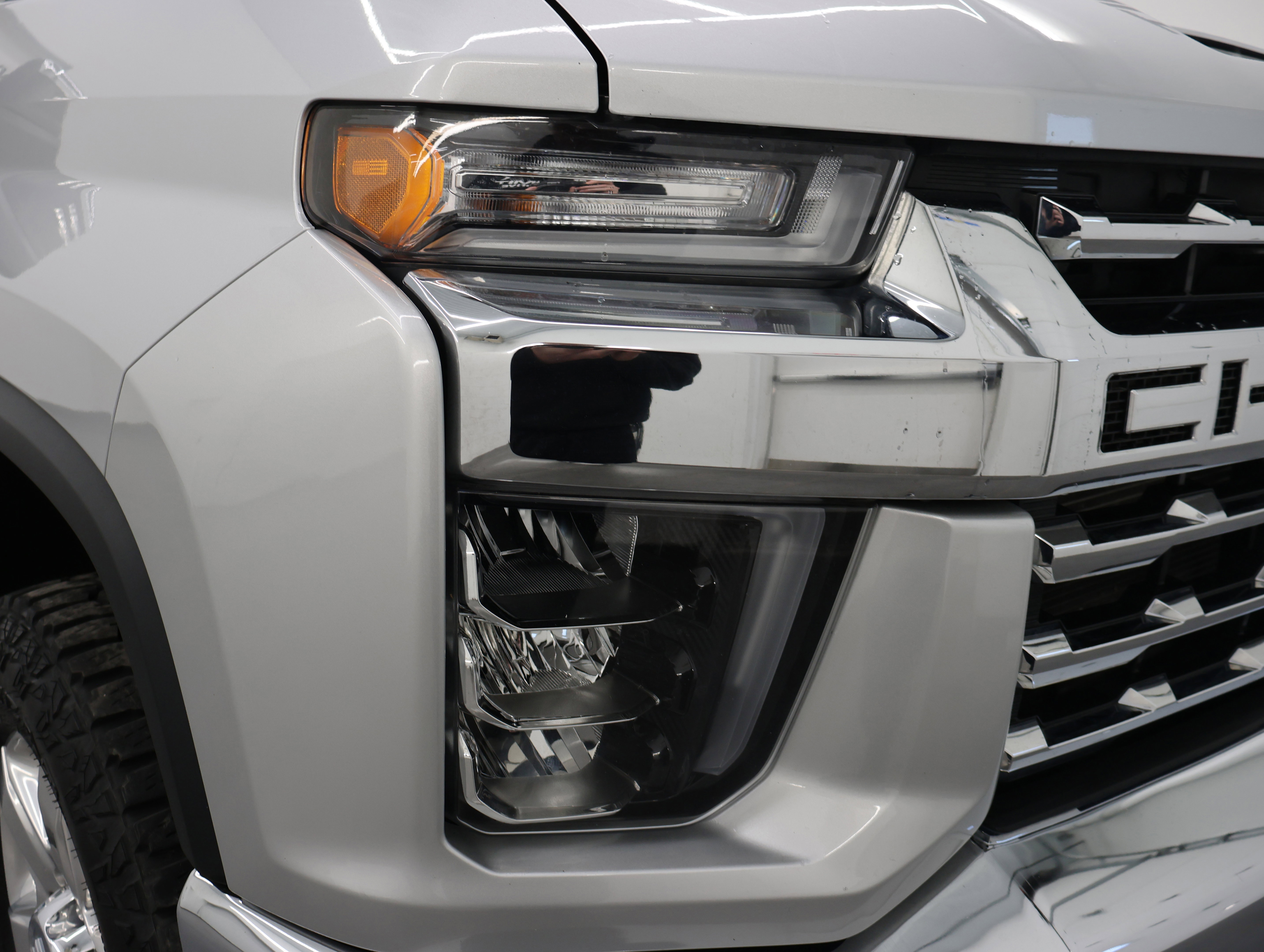 Used 2020 Chevrolet Silverado 3500 LTZ w/ LTZ Plus Package AWD/4WD image 23