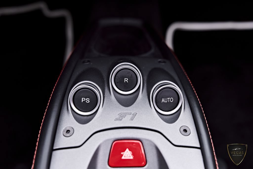 Used 2014 Ferrari 458 Spider RWD image 80