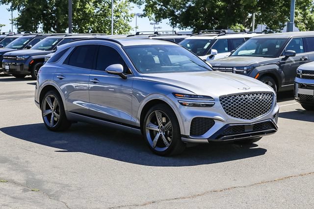 Used 2023 Genesis GV70 2.5T w/ Sport Prestige Package AWD/4WD image 6