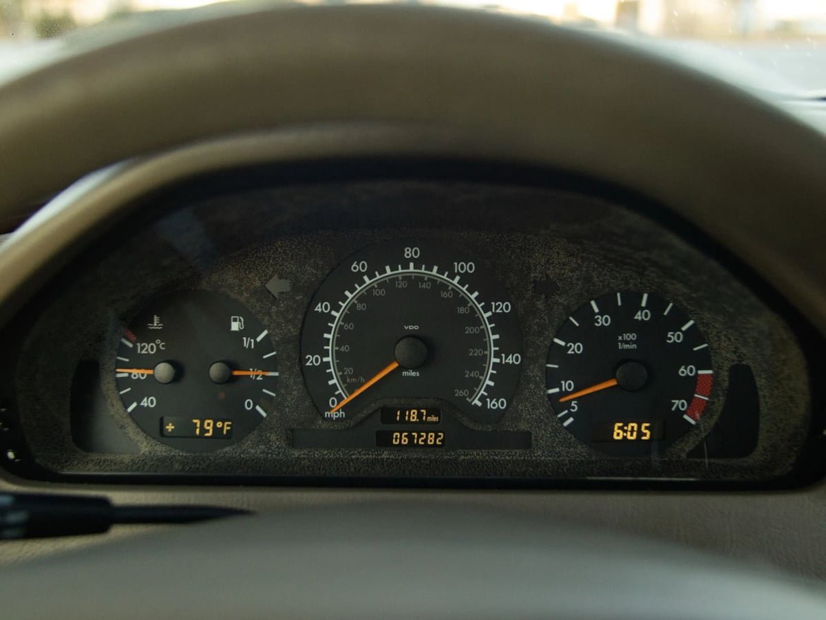 Used 1999 Mercedes-Benz C 280 Sedan image 42