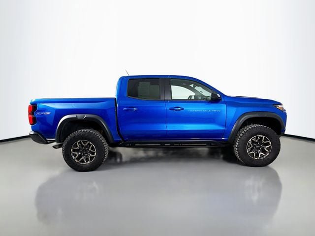 Used 2024 Chevrolet Colorado ZR2 AWD/4WD image 11