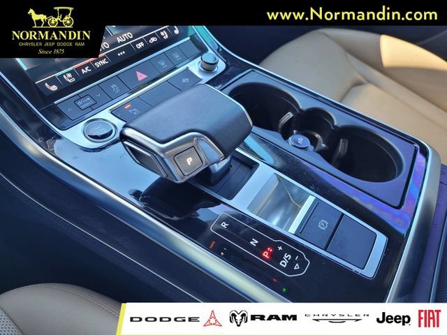 Used 2023 Audi Q8 Premium Plus w/ Premium Plus Package AWD/4WD image 12