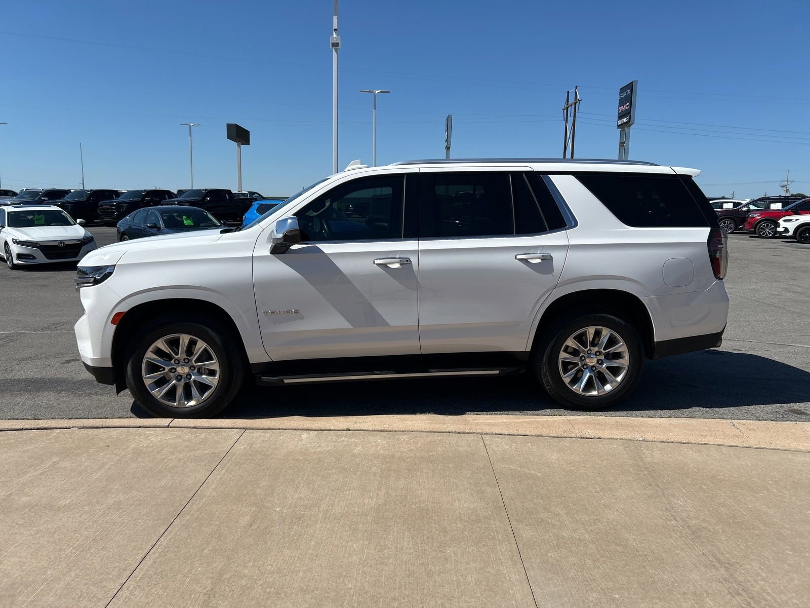 Used 2023 Chevrolet Tahoe Premier w/ Max Trailering Package AWD/4WD image 8