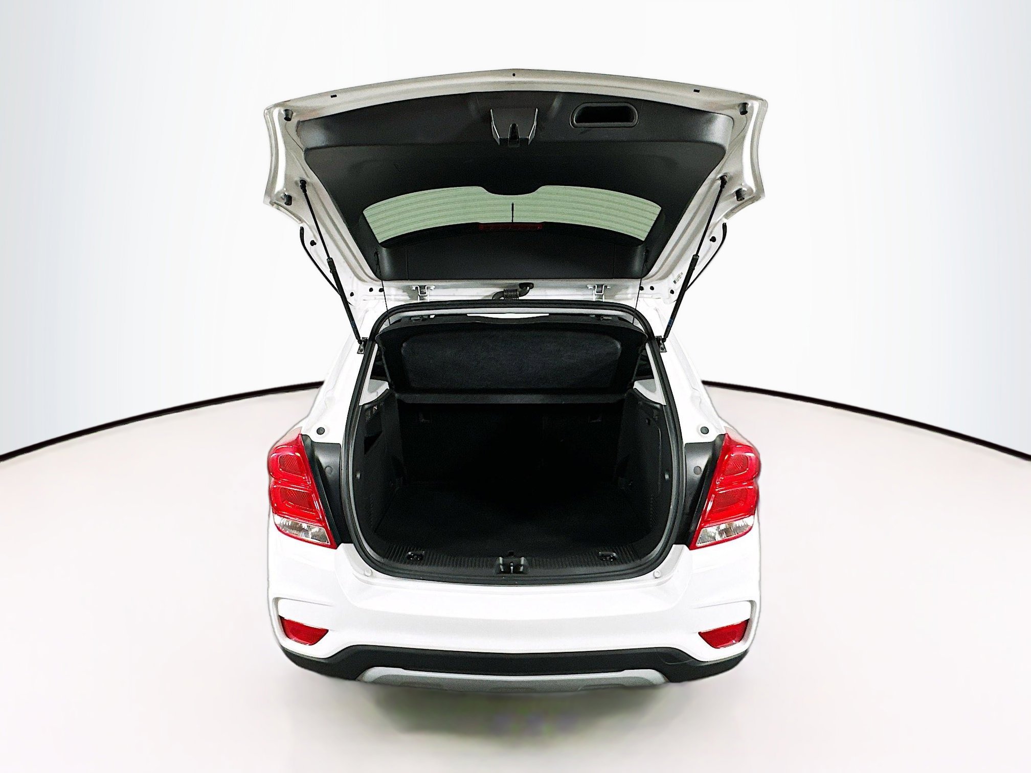 Used 2019 Chevrolet Trax LT w/ LT Convenience Package image 26