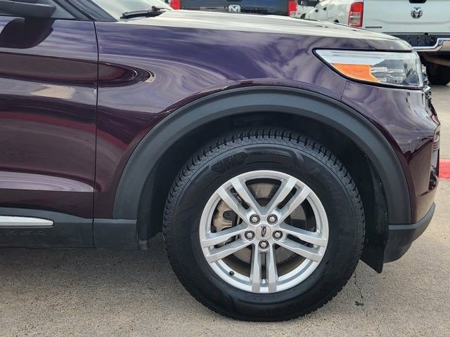 Used 2022 Ford Explorer XLT RWD image 8