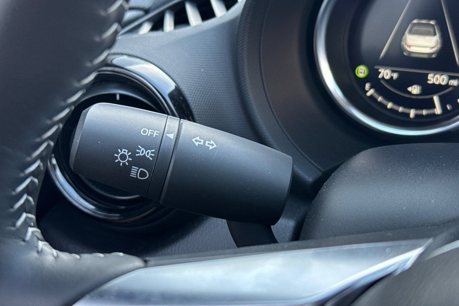 Used 2025 MAZDA MX-5 Miata Sport w/ Appearance Package image 33