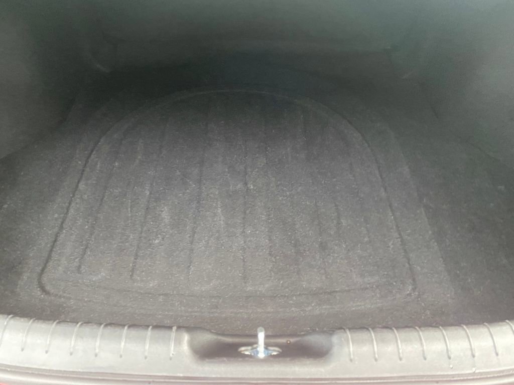 Used 2024 Hyundai Elantra SEL image 11