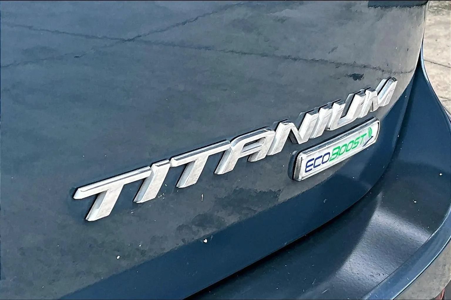 Used 2016 Ford Edge Titanium w/ Technology Package FWD image 21