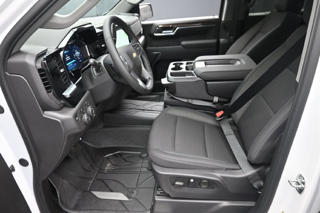 New 2026 Chevrolet Silverado 1500 LT w/ All Star Edition Plus AWD/4WD image 16