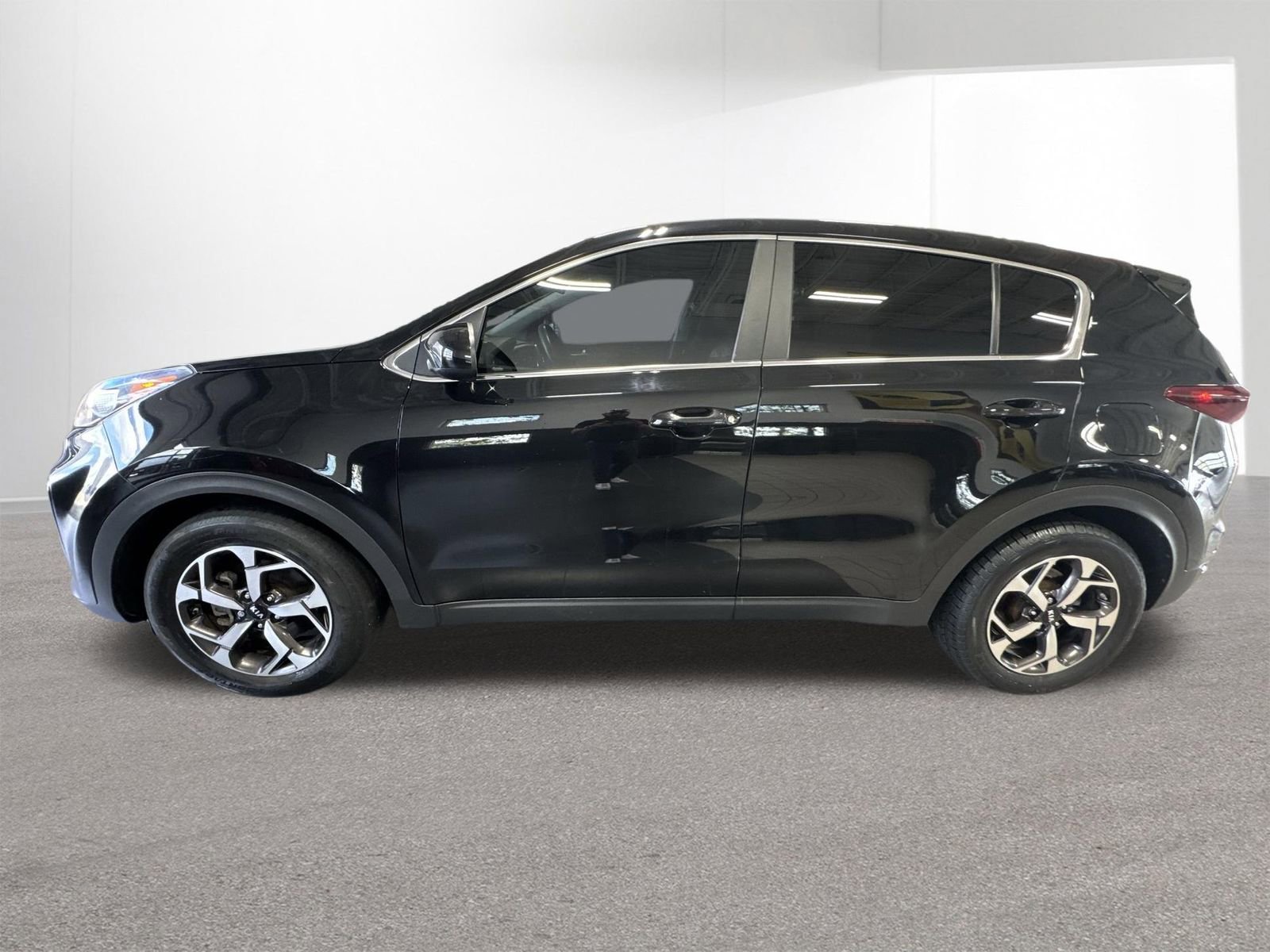 Used 2022 Kia Sportage LX FWD image 33