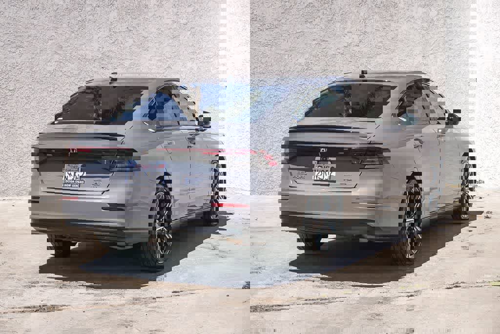 Used 2024 Honda Accord Sport image 7