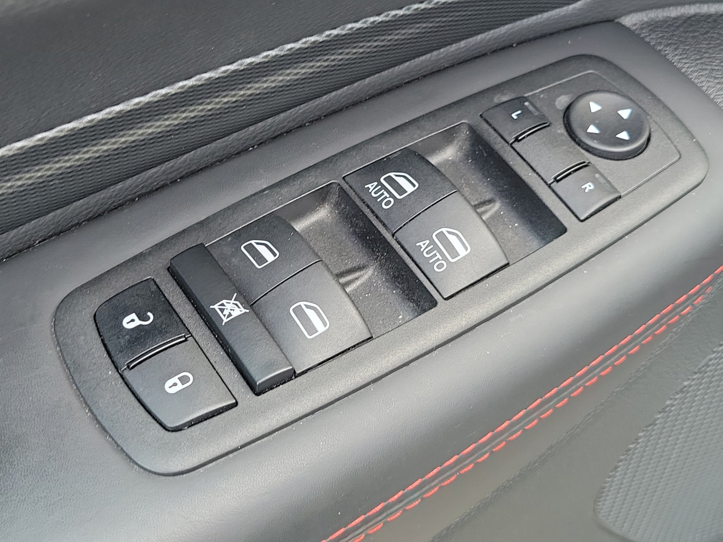 Used 2023 Dodge Durango GT AWD/4WD image 25