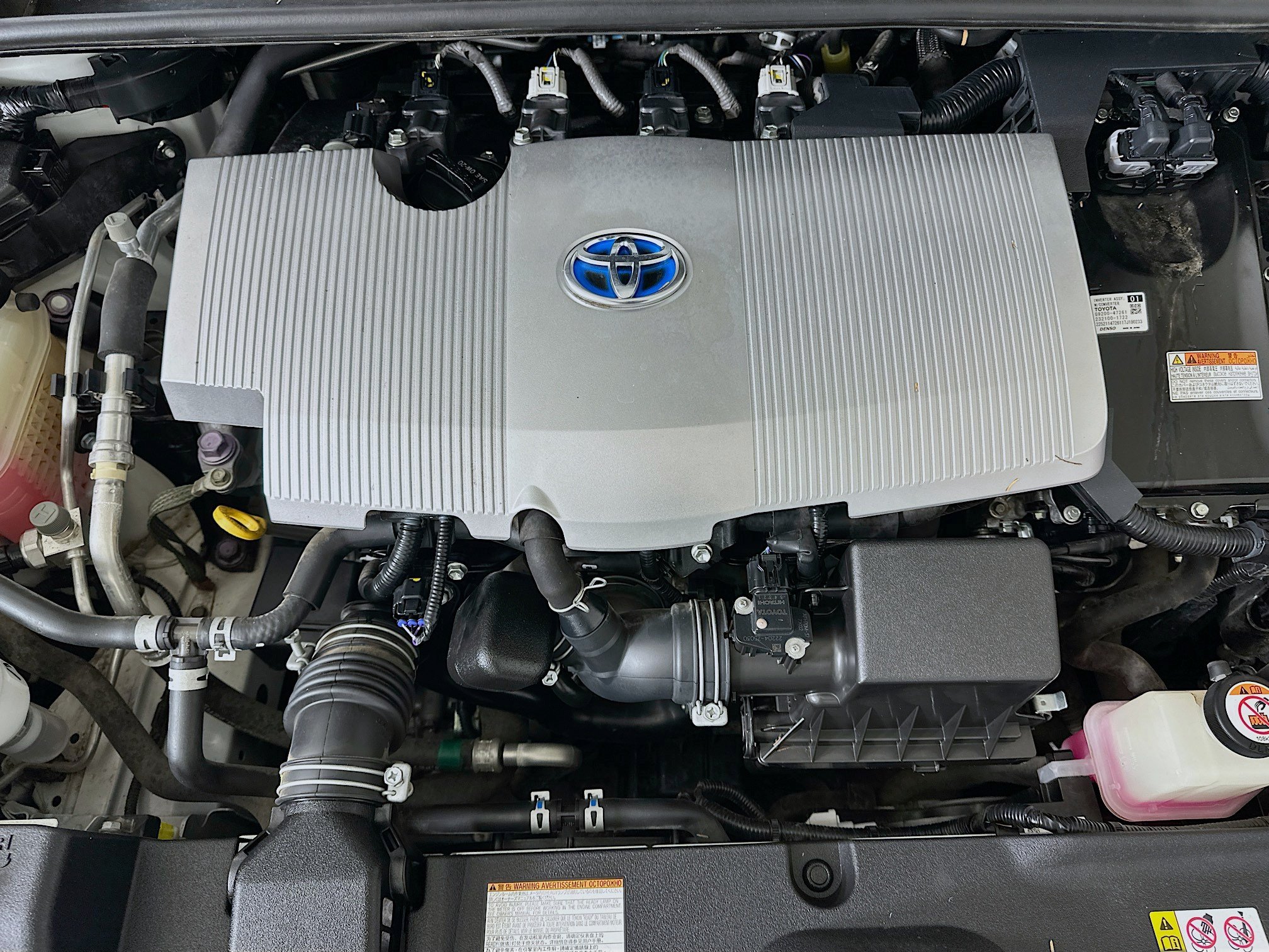 Used 2017 Toyota Prius Three Touring FWD image 32