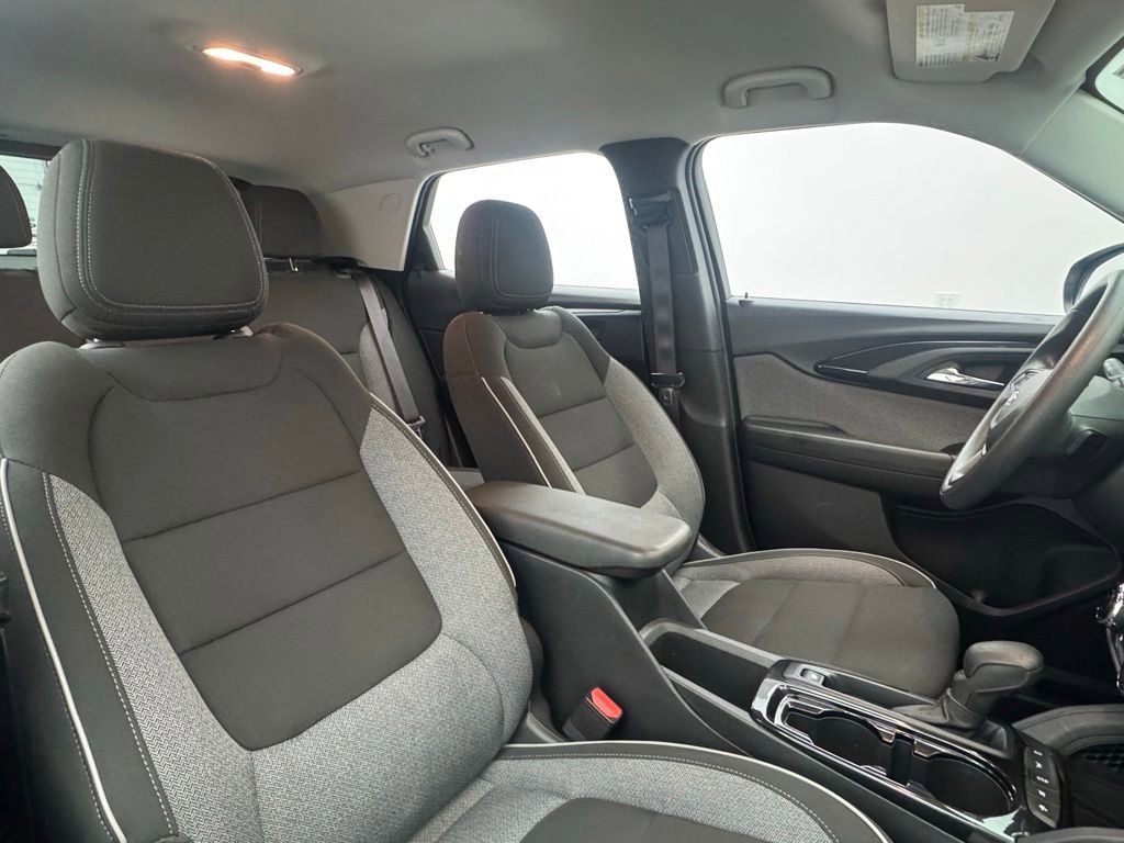 Used 2023 Chevrolet TrailBlazer LT w/ Convenience Package FWD image 30