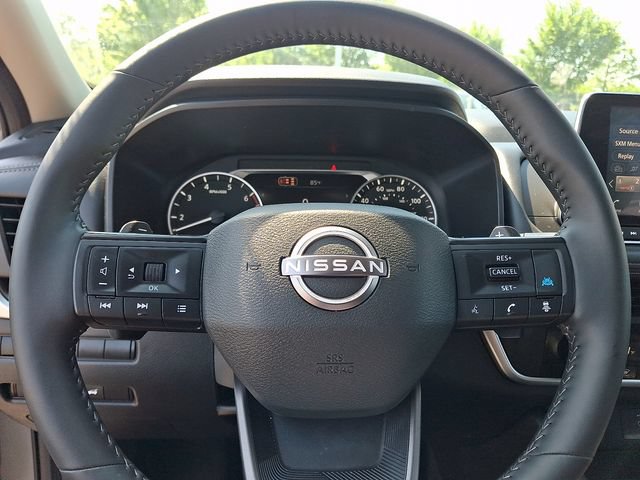Used 2026 Nissan Rogue SV FWD image 15